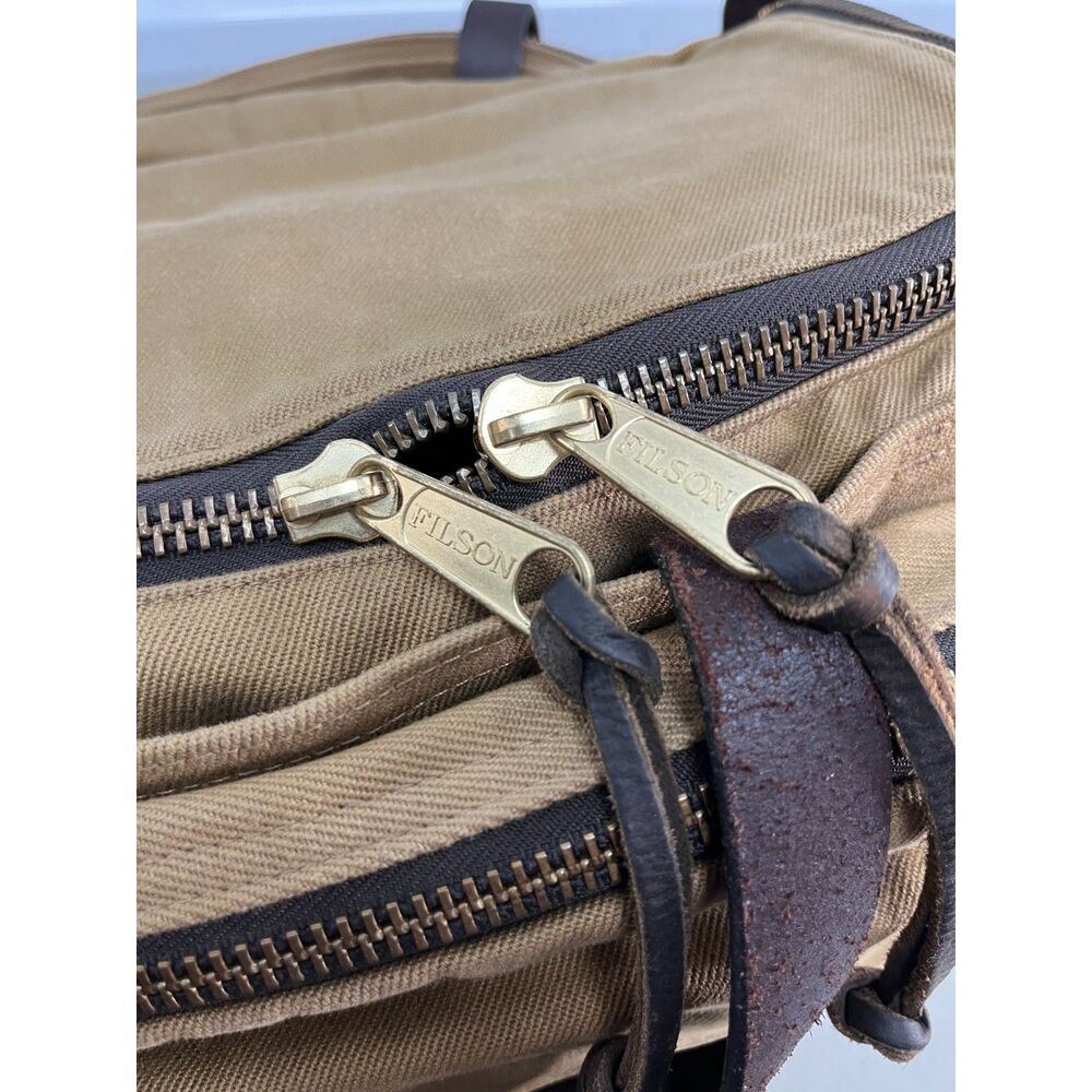 Vintage Filson Compartment Bag Rugged Tan Twill & Saddle Style 264 Old Stock Bag - Picture 10 of 16